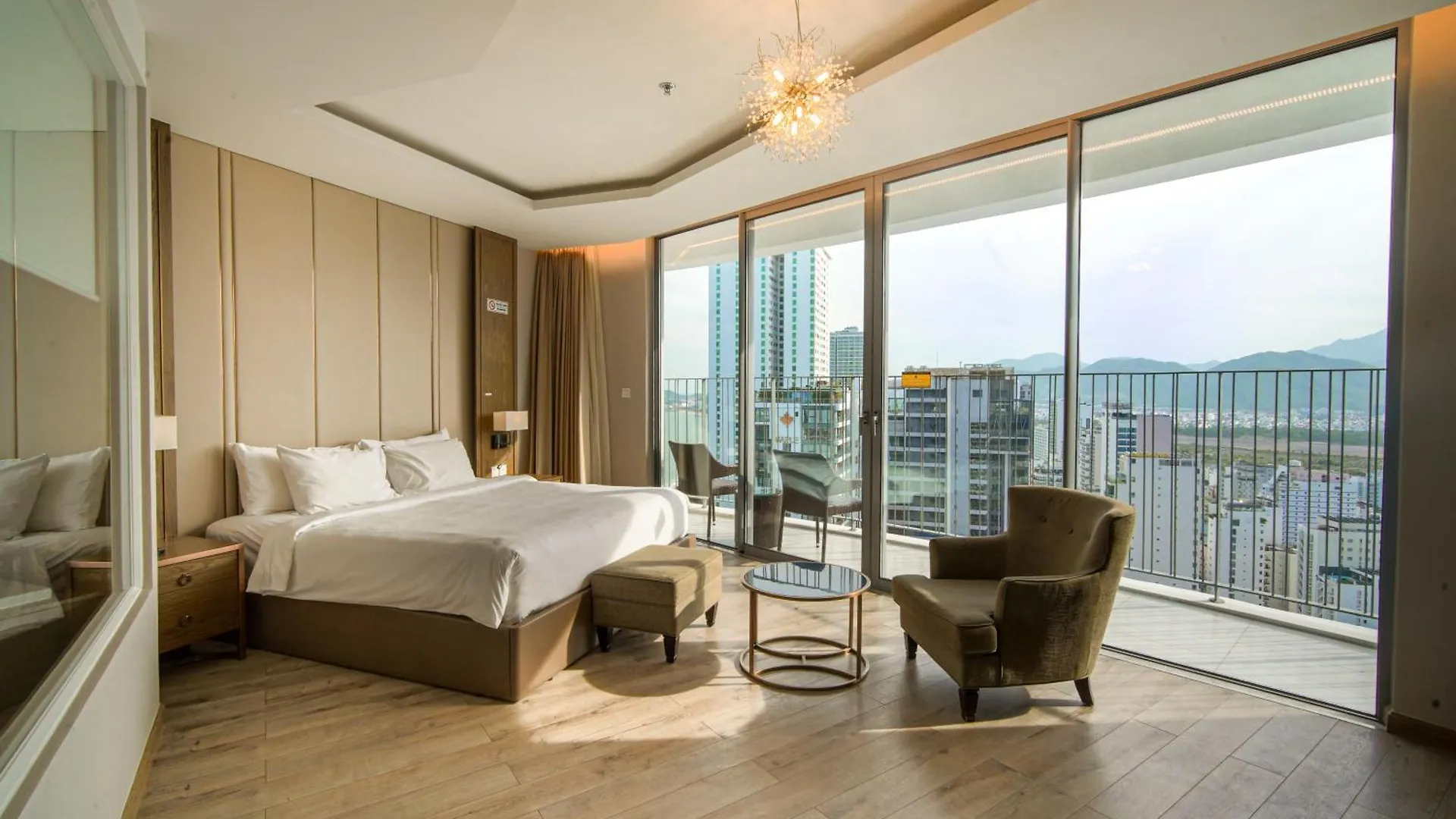 Daire Panorama Seaview Luxury Stay Skyline By Hc Group Nha Trang Vietnam