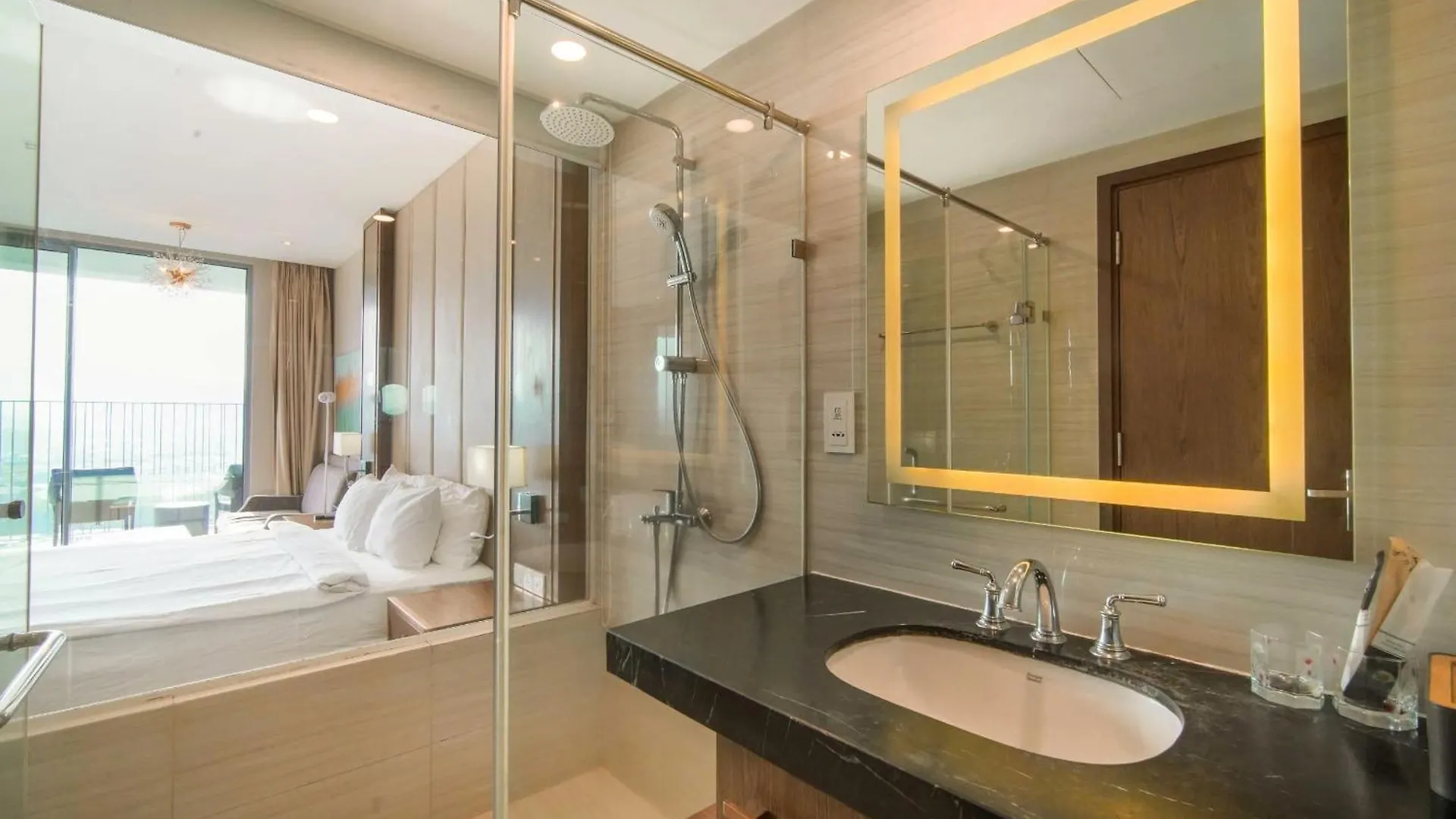 Daire Panorama Seaview Luxury Stay Skyline By Hc Group Nha Trang Vietnam