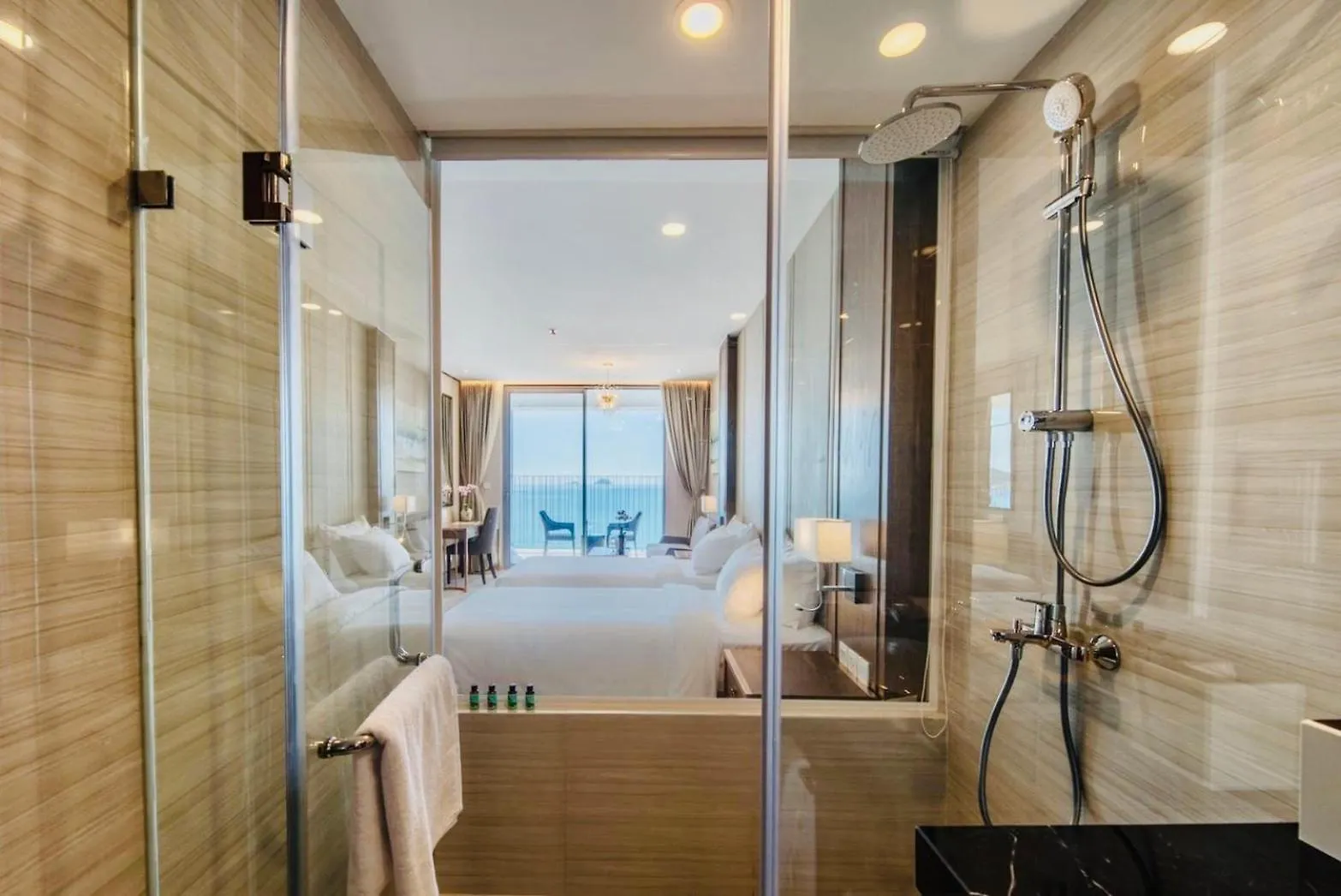Panorama Seaview Luxury Stay Skyline By Hc Group Nha Trang 0*,