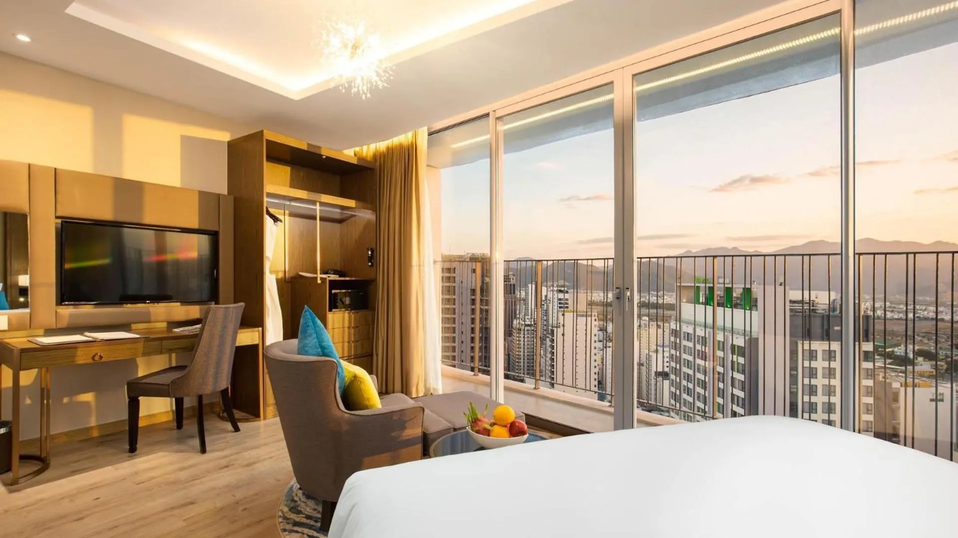 Panorama Seaview Luxury Stay Skyline By Hc Group Nha Trang 0*,