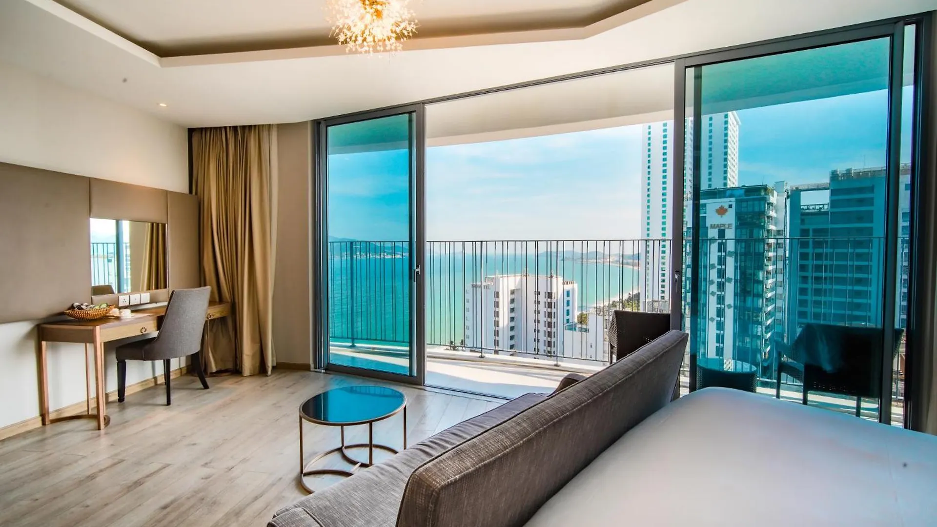 Panorama Seaview Luxury Stay Skyline By Hc Group Nha Trang 0*,